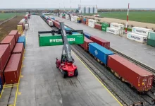 Metrans intră în terminalul intermodal din Arad și pregătește trenuri săptămânale spre Budapesta 29 Metrans intră în terminalul intermodal din Arad și pregătește trenuri săptămânale spre Budapesta